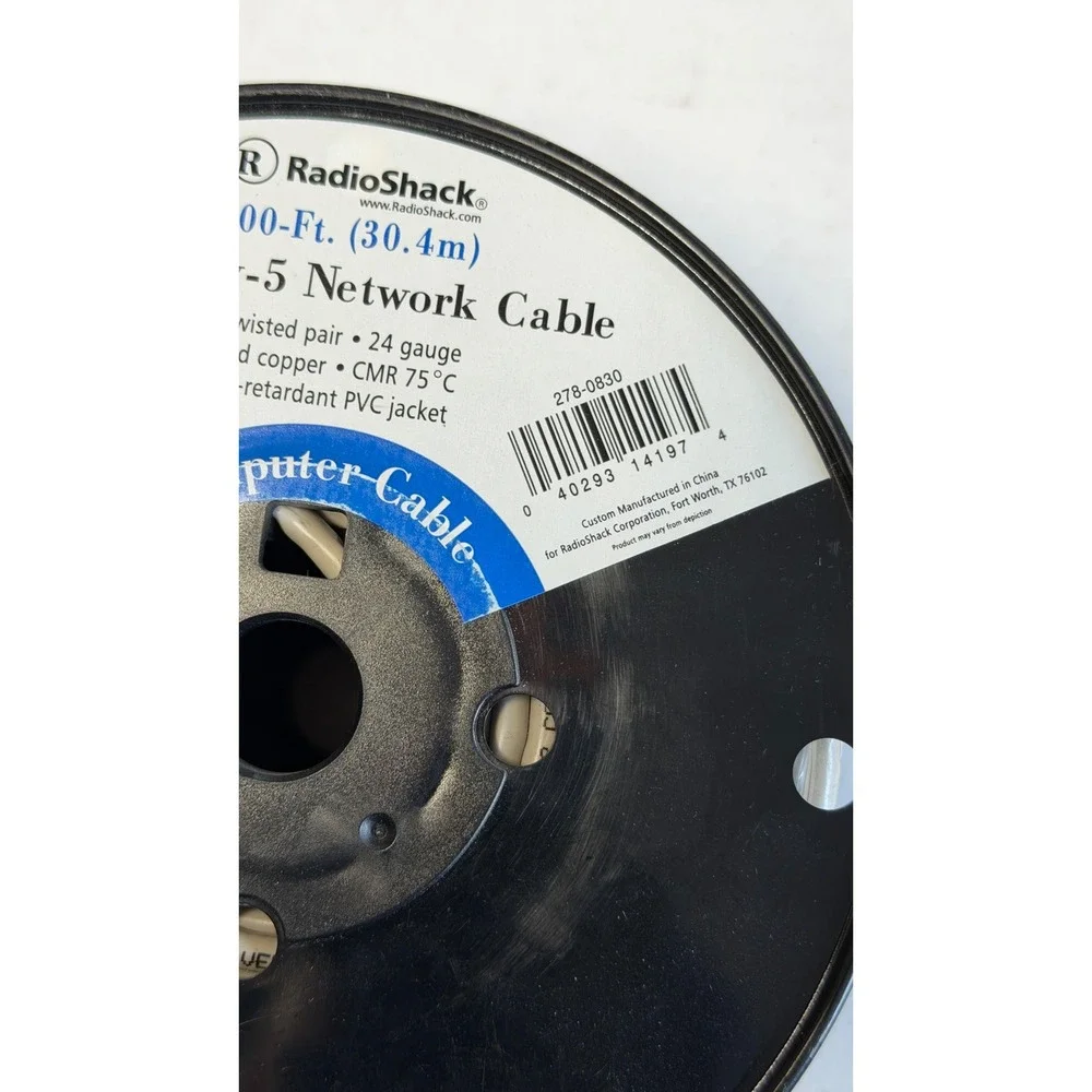 RadioShack 100ft Cat5 Network Cable 24AWG Solid Copper‎ CMR In-Wall 278-0830